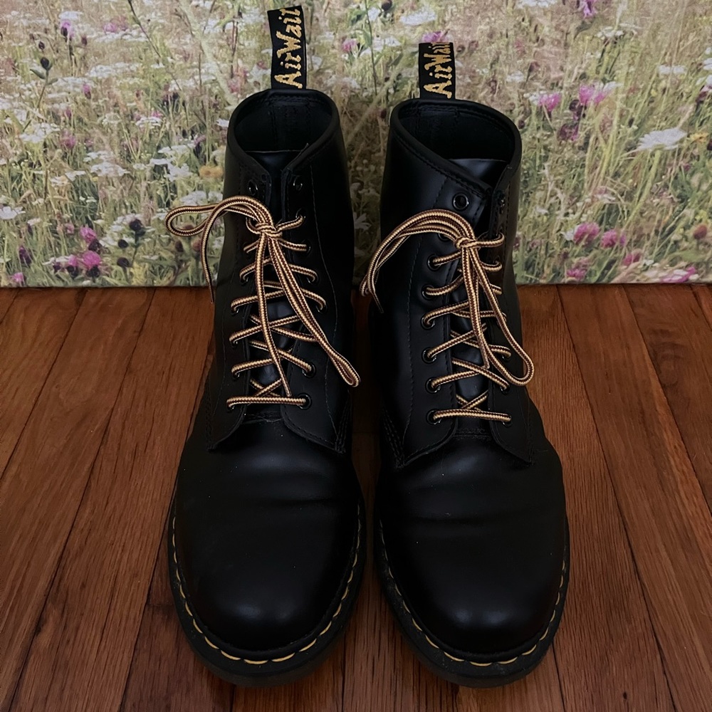 1460 Doc Martens Dr Martens US 11 Like New